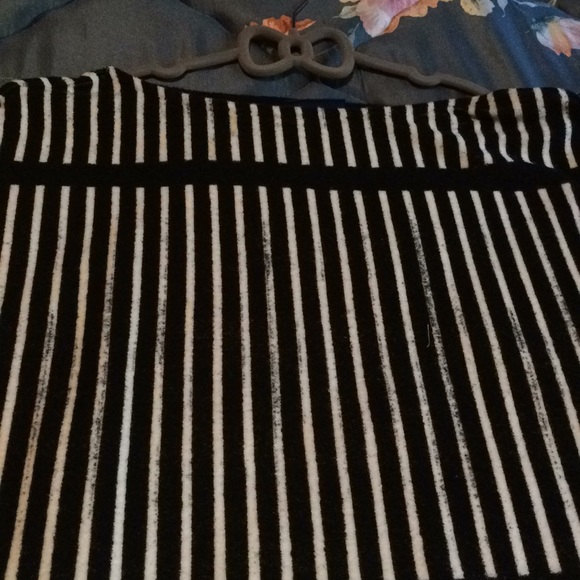 Striped dress - Picture 2 of 5